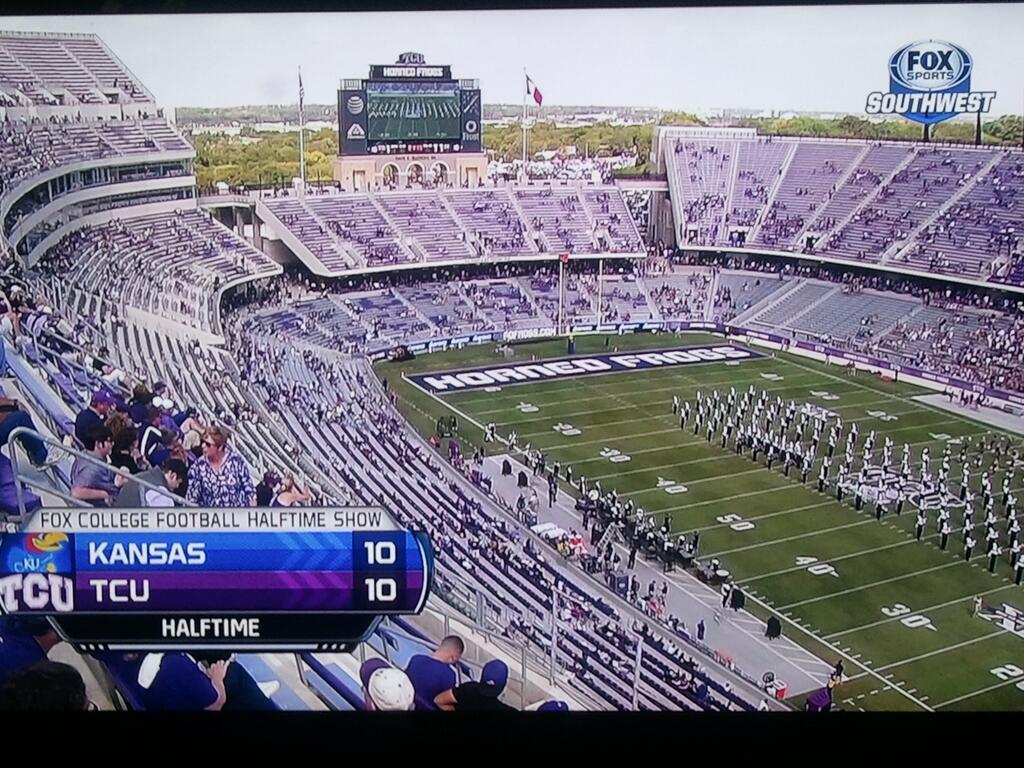 tcu-stadium-empty.jpg.93fceba0a81e5a931f8819fab5444078.jpg